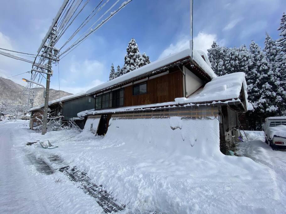 Way Shirakawago - Private, Free Parking And Newly Opened 2022 Way Shirakawago Apartment Luaran gambar