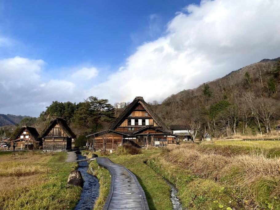 Way Shirakawago - Private, Free Parking And Newly Opened 2022 Way Shirakawago Apartment Luaran gambar